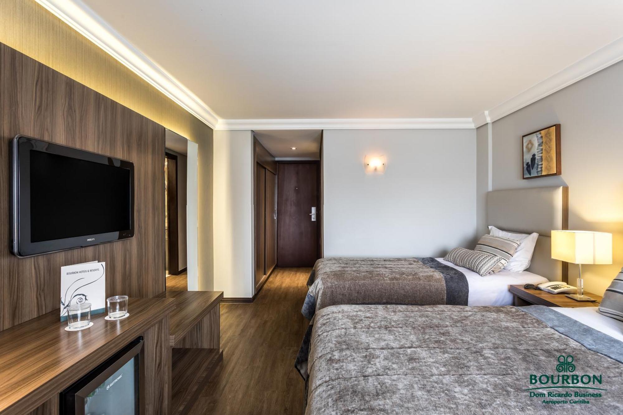 Bourbon Dom Ricardo Aeroporto Curitiba Business Hotel São José dos Pinhais Værelse billede