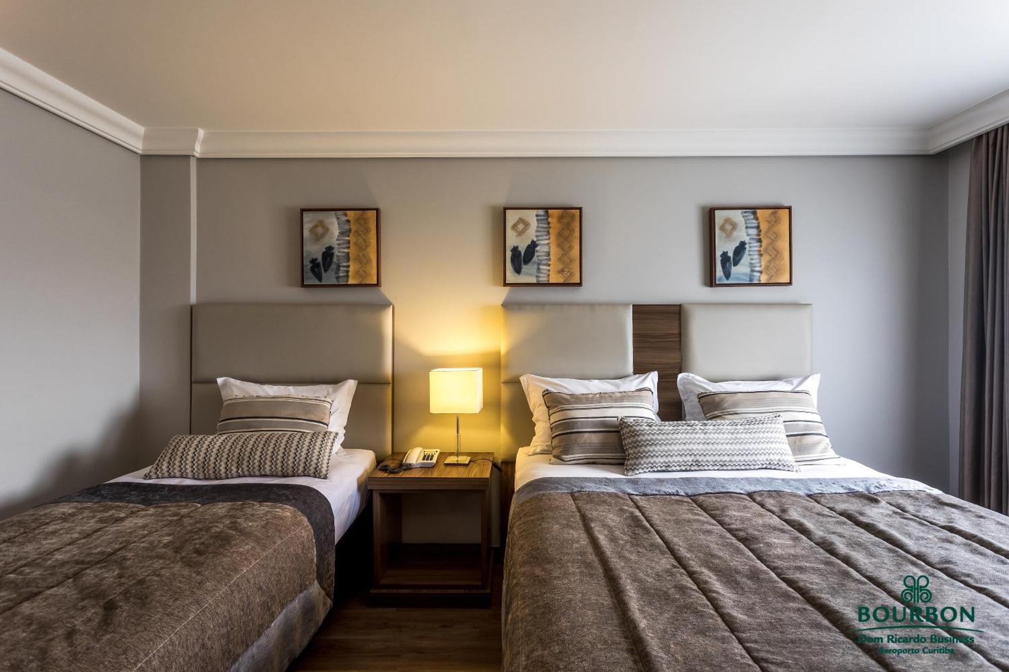 Bourbon Dom Ricardo Aeroporto Curitiba Business Hotel São José dos Pinhais Værelse billede