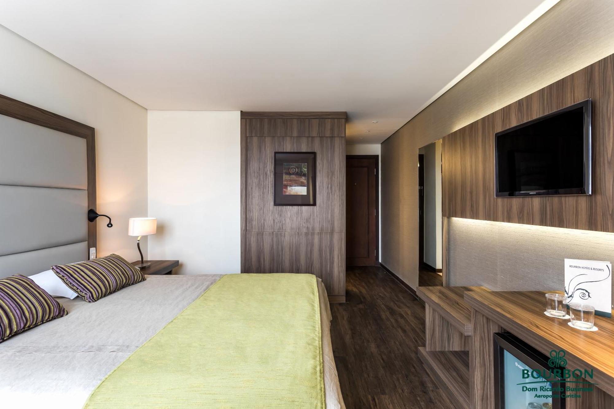 Bourbon Dom Ricardo Aeroporto Curitiba Business Hotel São José dos Pinhais Værelse billede
