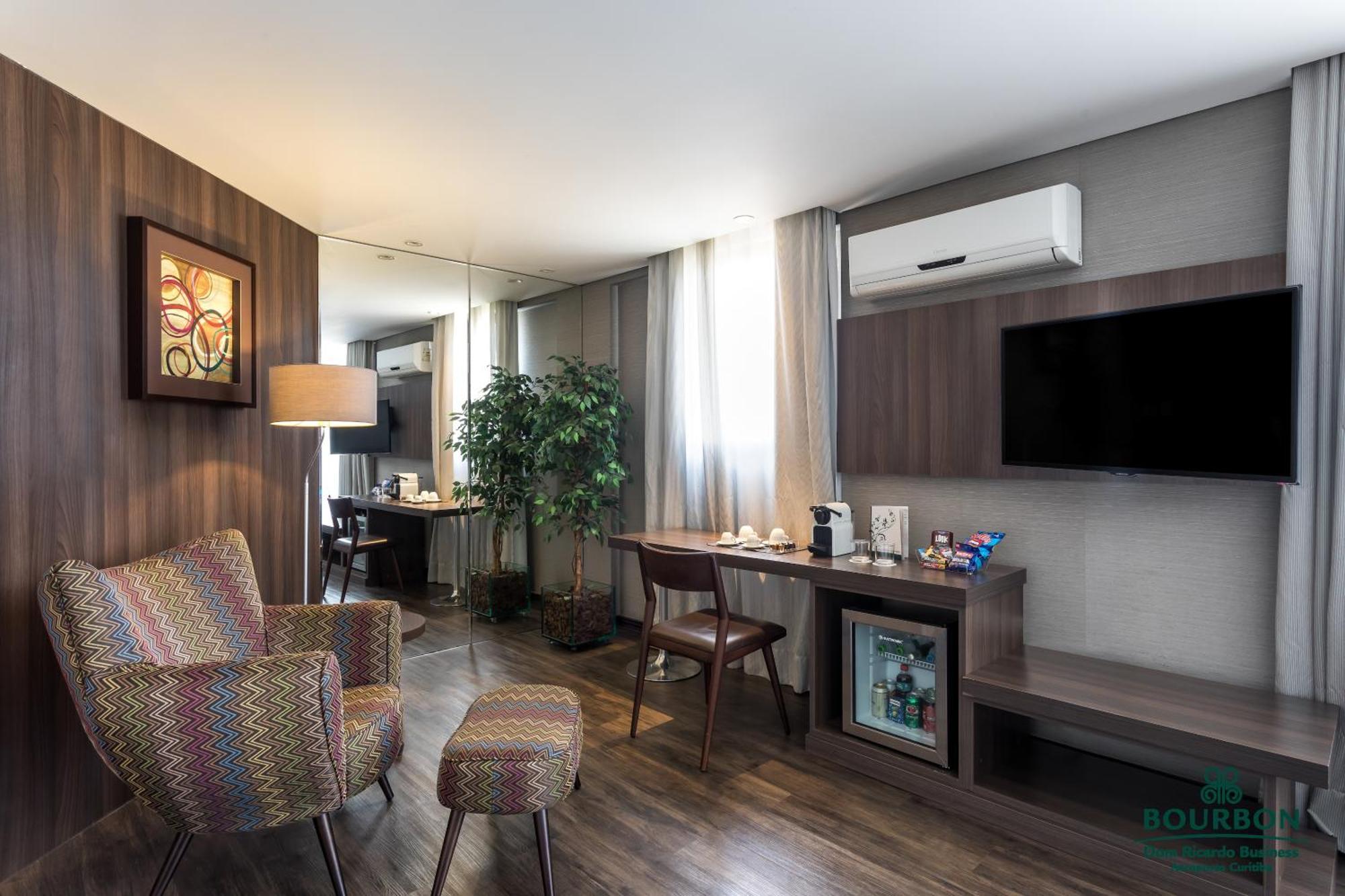 Bourbon Dom Ricardo Aeroporto Curitiba Business Hotel São José dos Pinhais Værelse billede