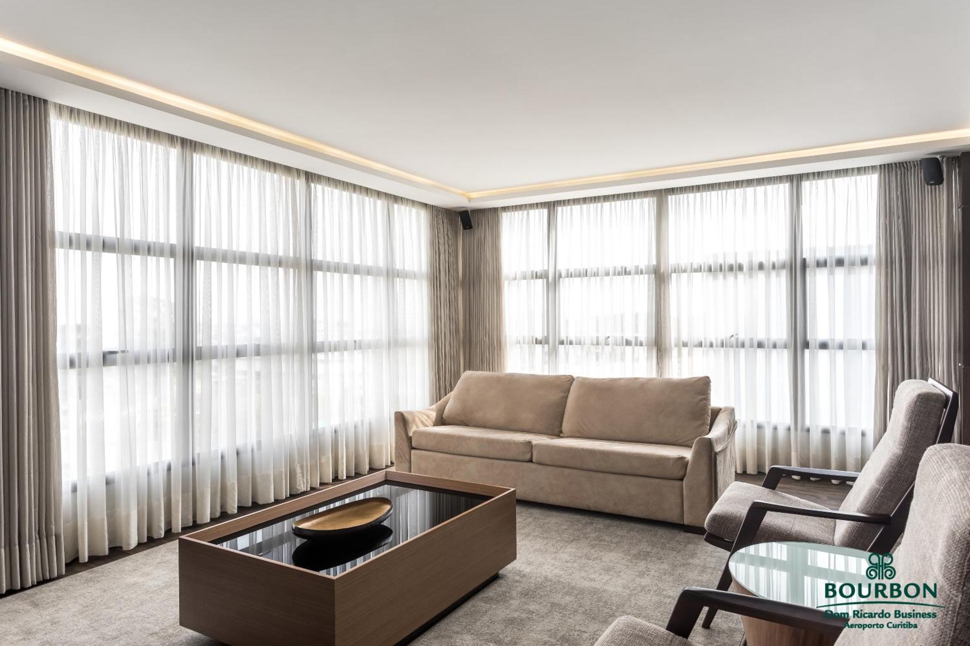 Bourbon Dom Ricardo Aeroporto Curitiba Business Hotel São José dos Pinhais Værelse billede