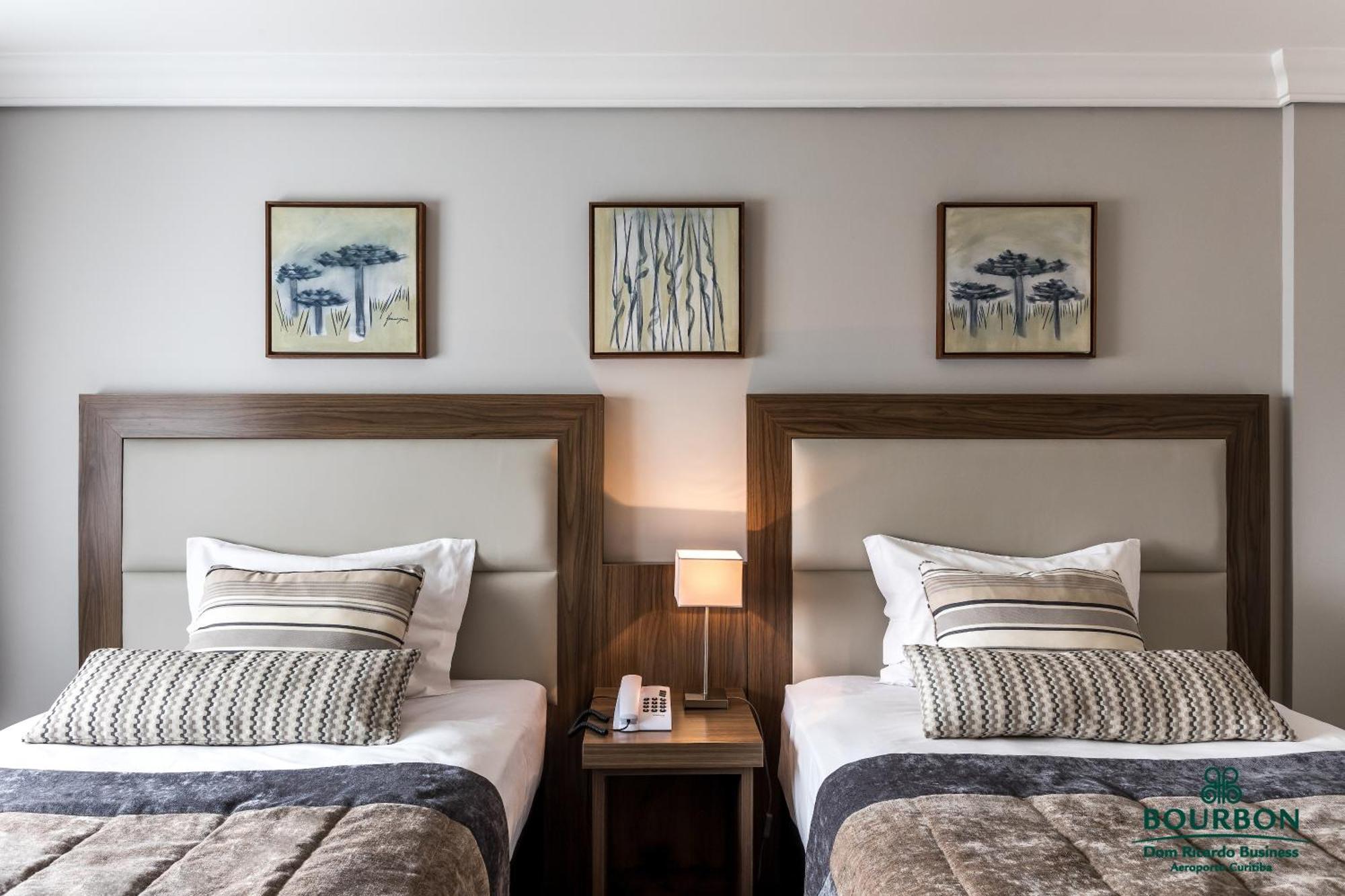 Bourbon Dom Ricardo Aeroporto Curitiba Business Hotel São José dos Pinhais Værelse billede