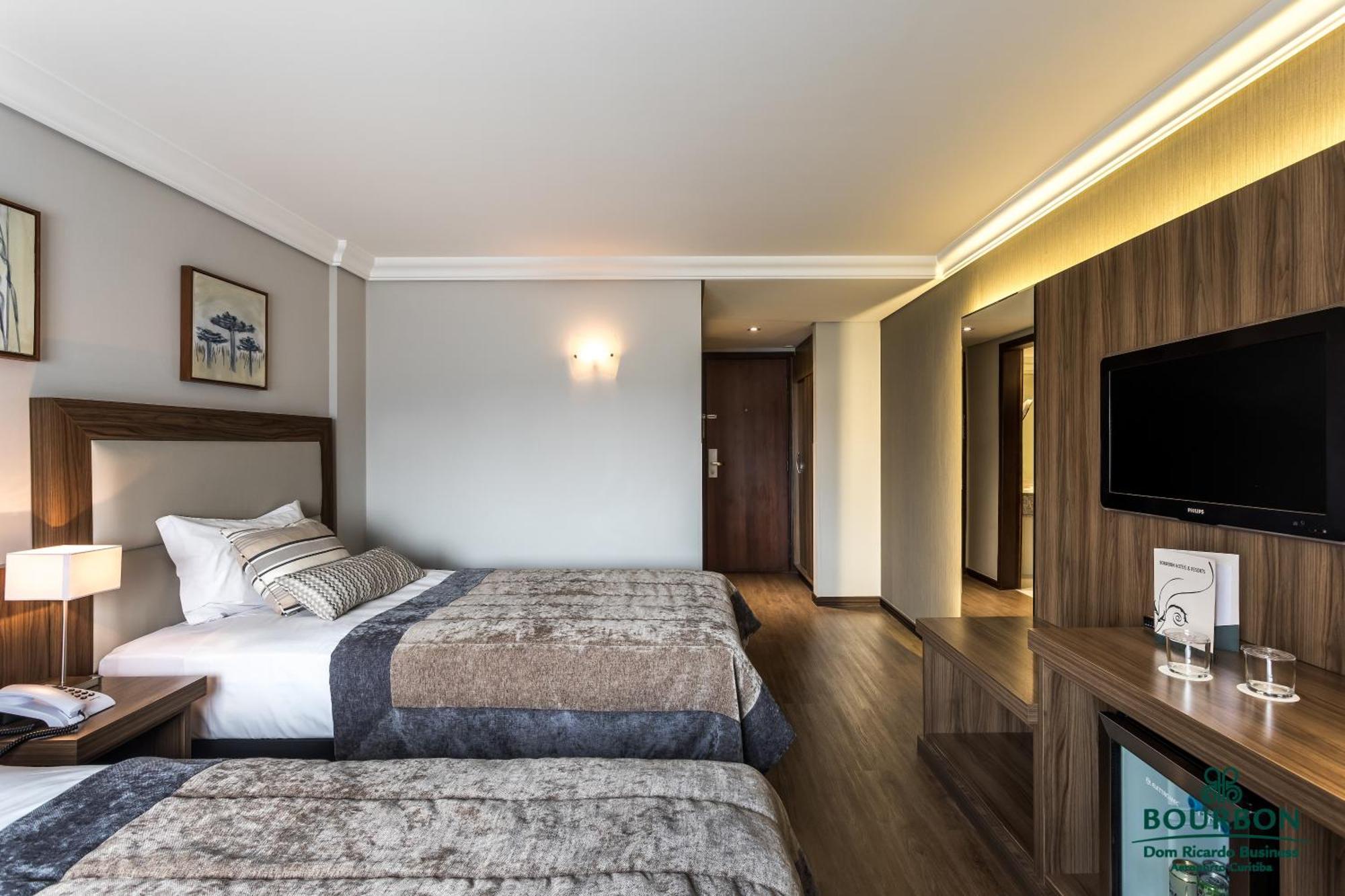 Bourbon Dom Ricardo Aeroporto Curitiba Business Hotel São José dos Pinhais Værelse billede